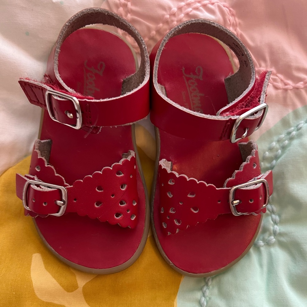Footmates red sandals size 5
